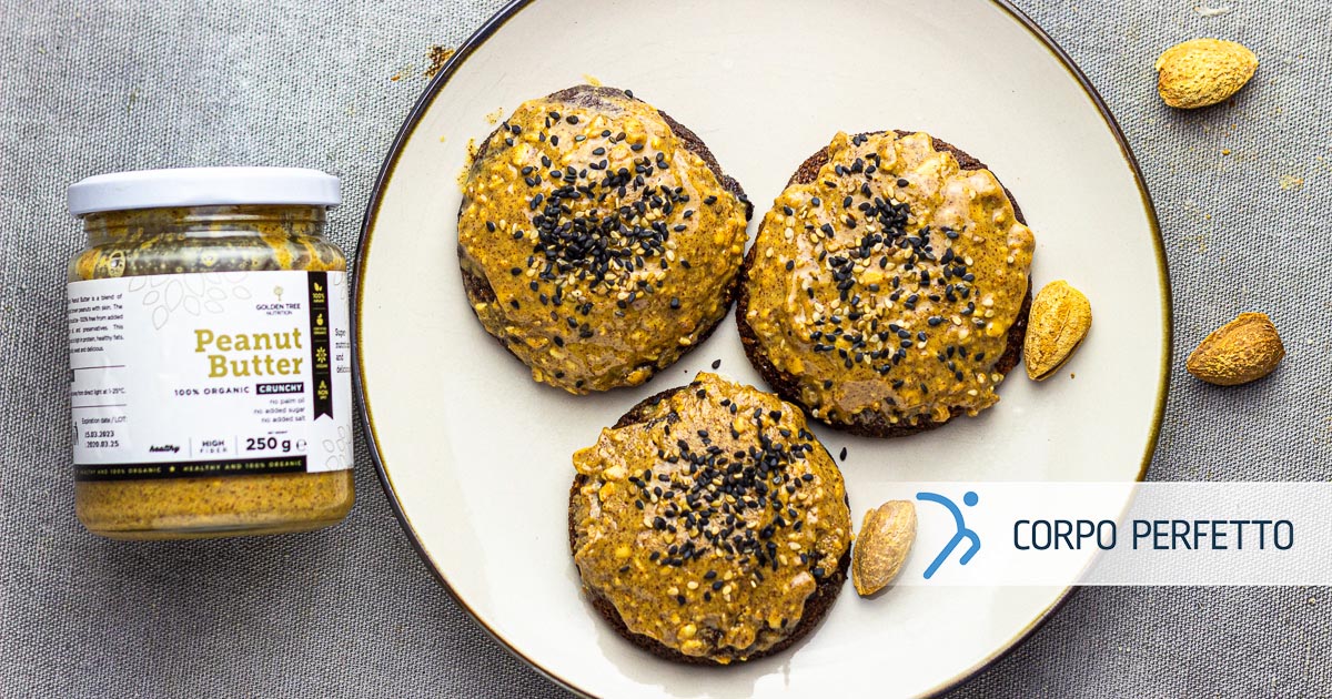 Biscotti alle mandorle con burro di arachidi – senza glutine